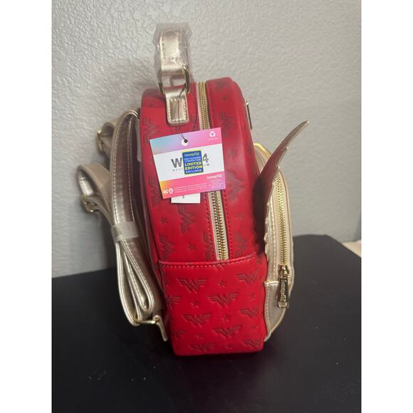 Loungefly WW84 Wonder Women Convention Exclusive DC Comics Mini Backpack Bag main image 6
